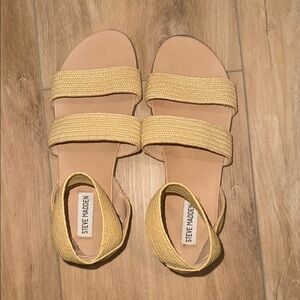 Steve Madden Tan Minimalist Sandals